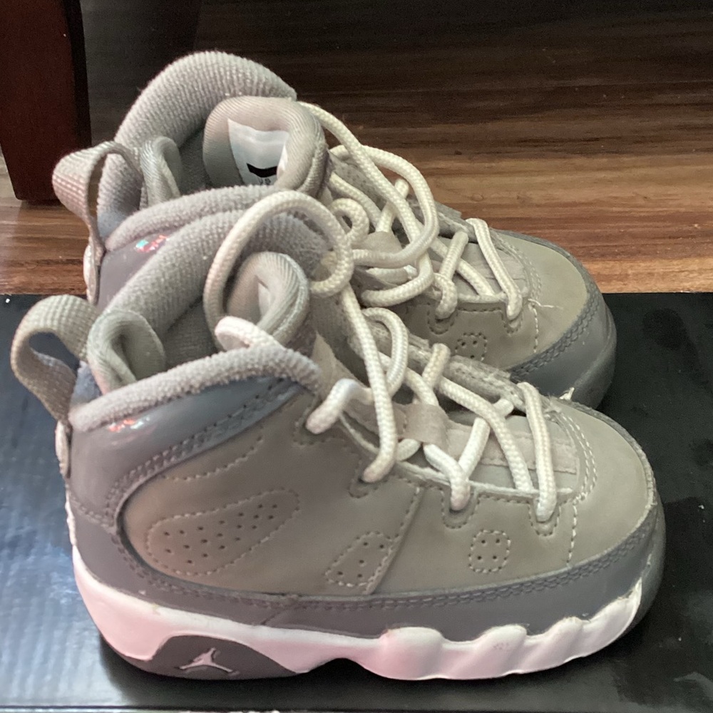 Nike Air Jordan Retro 9 (TD) “Cool Grey” Sz. 4C